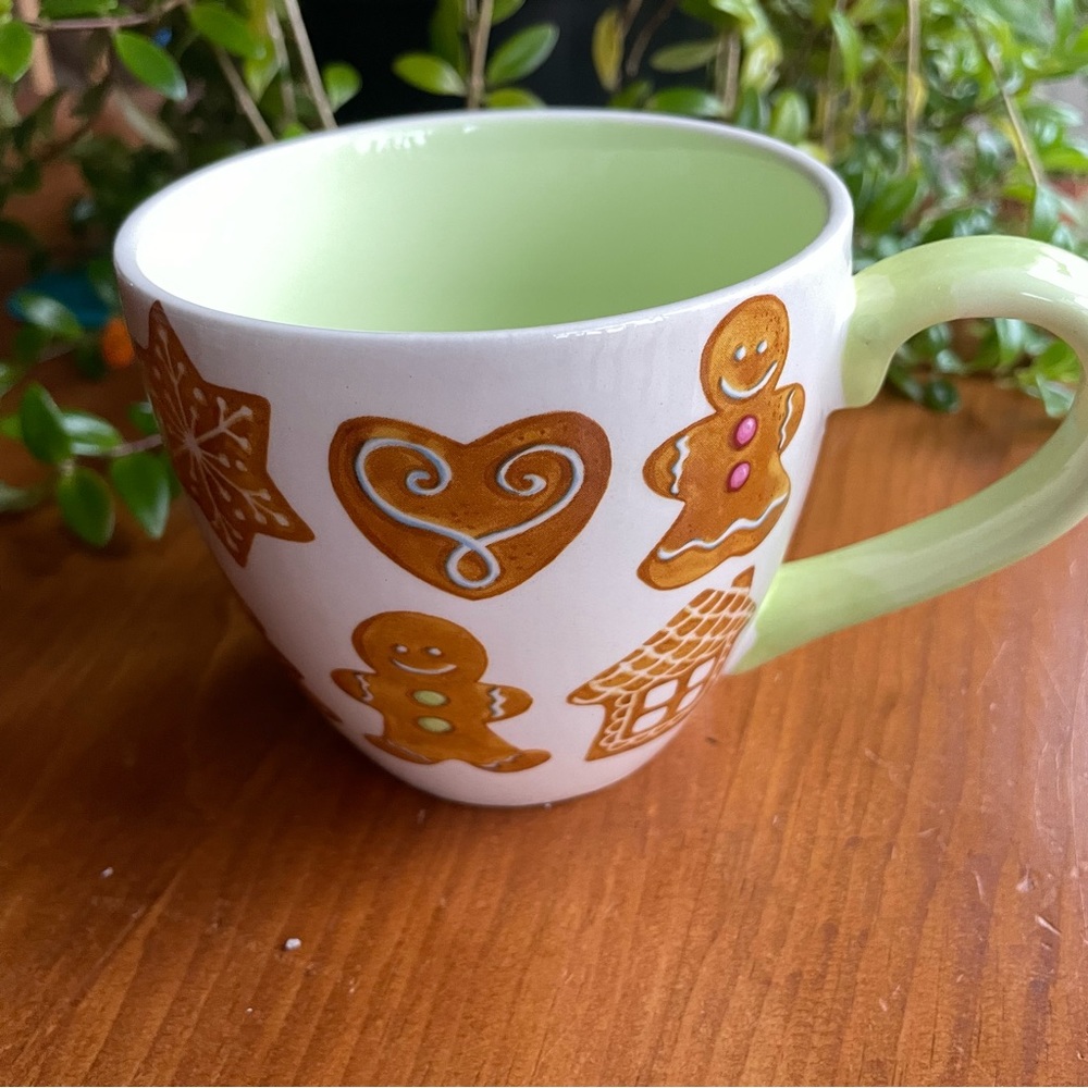 Harvest Green Studio Gingerbread Winter Holiday Mug- Designed in England